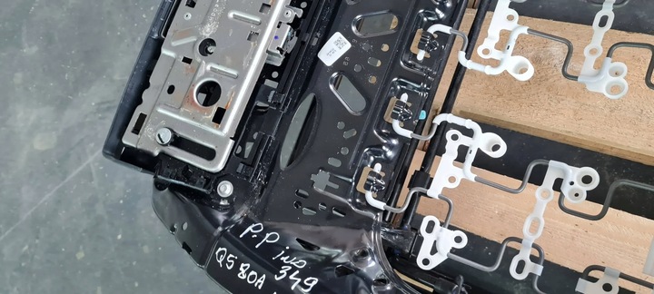 фото №12, Q5 80a каркас сиденья рейка правый перед sline sport 80a881106f