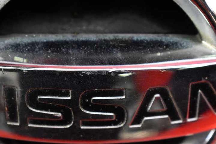 фото №12, Решётка решётка радиатора чёрная 623108h700 nissan x-trail 1 i t30 01-07