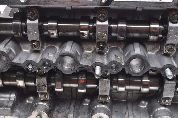 фото №9, F-pace x761 xf ii 2.0d 163 241km sd4 головка двигуна 204dta pbg4d3-6090-ac