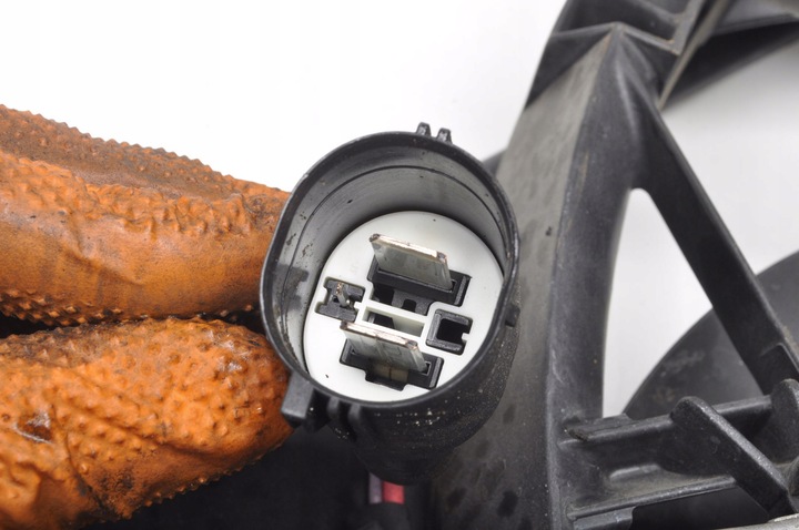 фото №6, Volvo c70 ii 2.5 t вентилятор радиатор