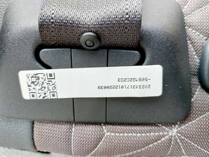 фото №6, Toyota yaris cross диван зад задня 23r.