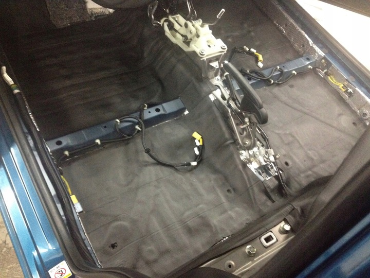 фото №15, Коврик шумопоглощающая водонепроницаемый samoprzylepna 13mm изоляция тепловая na трубы