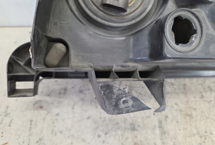 фото №9, Лампа перед права nissan terrano ii оригінал європа пошкоджена