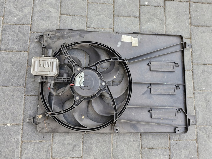 фото №1, Volvo v40 ii вентилятор радиатор оригинал
