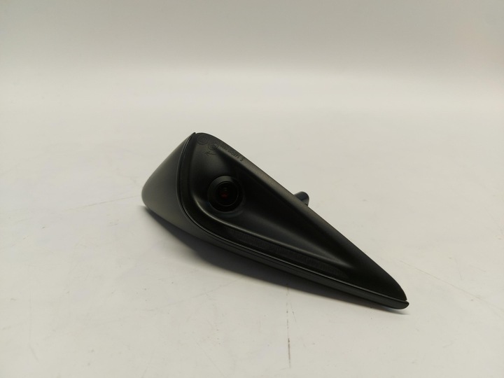 фото №1, Tesla модель 3 рестайлинг 2024 highland камера поворотник правые перед