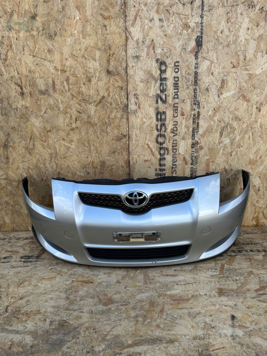 фото №6, Бампер перед передній toyota auris i 2006-2010 срібний fd17 1d4