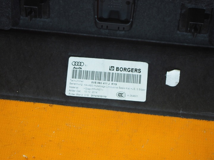 фото №8, Audi a3 s3 8v sedan полка зад задня 8v5863411j
