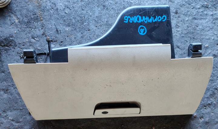 фото №1, Jeep commander 07r бардачок пассажира