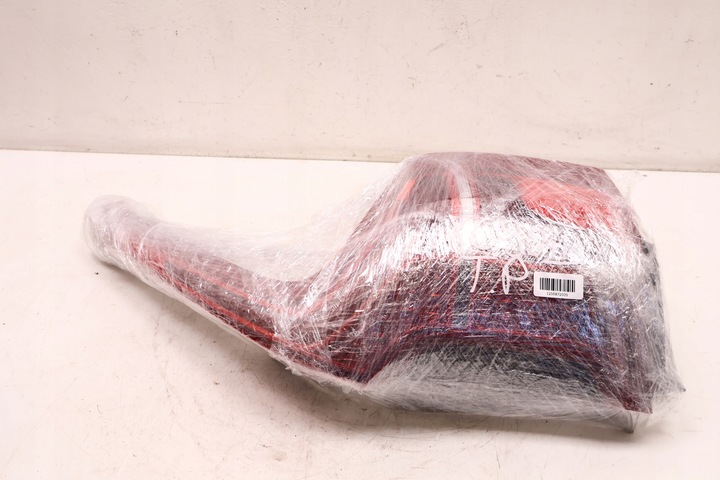 фото №9, Volvo xc90 ii лампа права зад 32228211