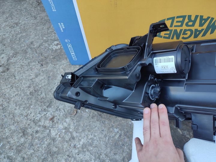 фото №9, Лампа фара правий перед переднє opel zafira c 1216711