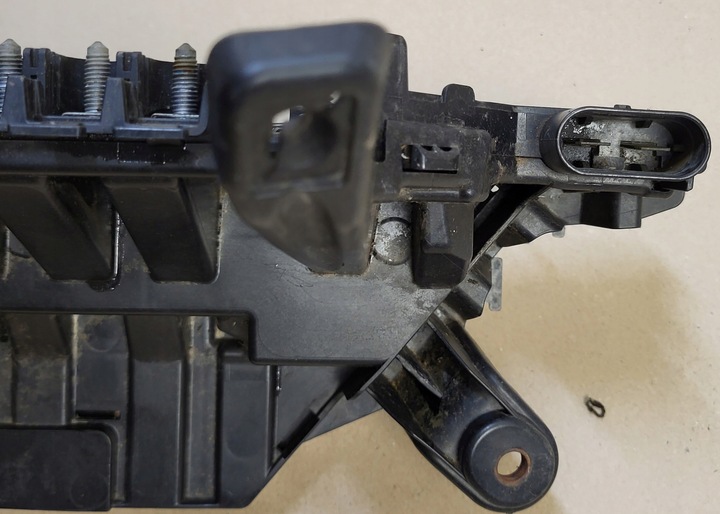 фото №11, Распределитель тока модуль коробка предохранителей mercedes c w205 оригинальный номер eu