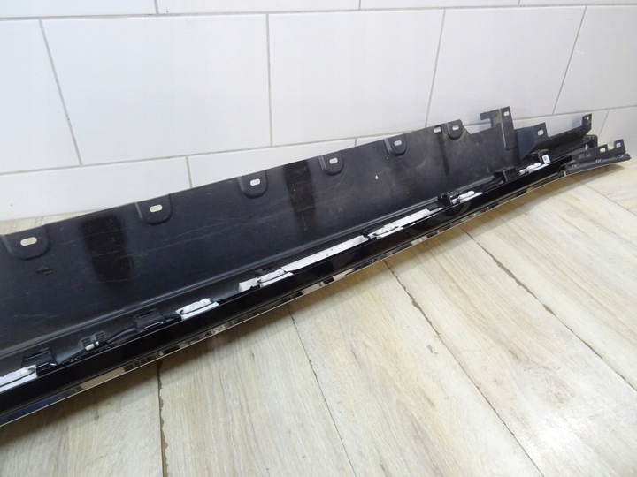 фото №15, Планка порогова права bmw 7 g70 i7 x drive 22- м-пакет 51779464162 llu