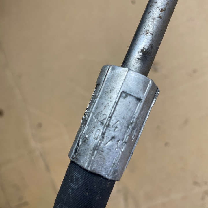 фото №10, Mercedes w166 gl ml трубка  шланг масляний підвіски 1663204254 a1663204254