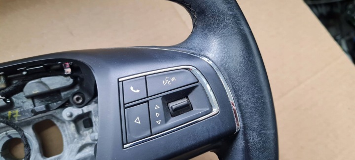 фото №11, Maserati quattroporte vi руль кожаный 06700116660