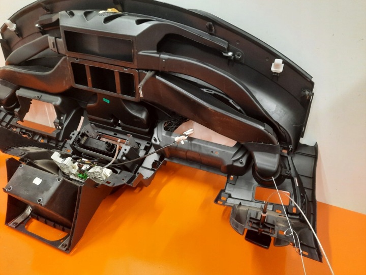 фото №13, Suzuki swift iv mk6 04-10 торпедо раздаточная капот 73910-62j1