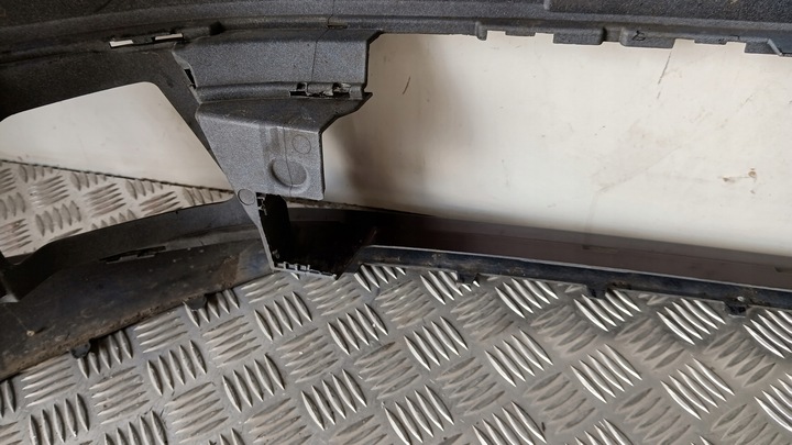 фото №13, Бампер vw touran 1t0 caddy 2k5 10-15 1t0807221m оригінал омивачі 6x pdc