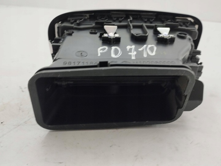 фото №7, Citroen c5 aircross 2020 правая сторона боковая решётка воздуховод