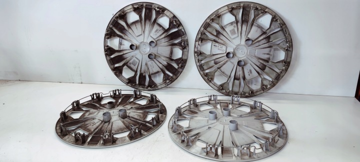 фото №8, Колпак колпаки оригинальные audi q3 8u комплект 83a601147 r17