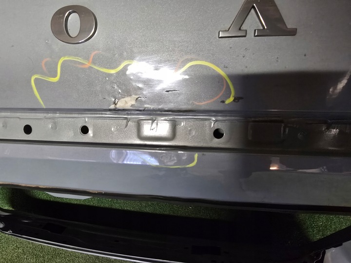 фото №9, Кришка багажника зад volvo ex30