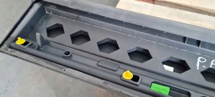 фото №12, Sq8 4m rsq8 q8 планка двері права праві перед lj5l 4m8853960b