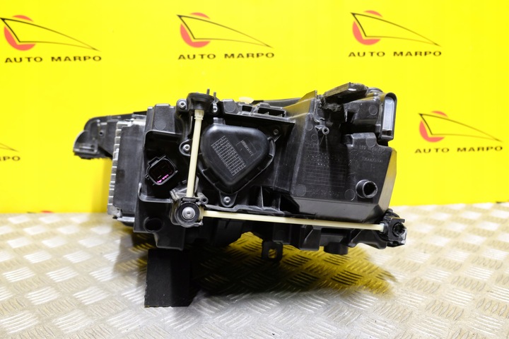 фото №10, Audi q4 e-tron 2021- фара лампа повний led high права usa