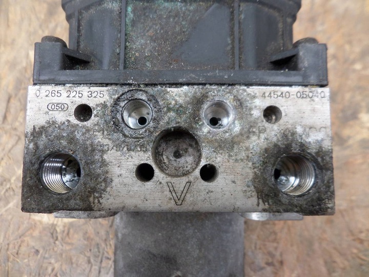 фото №7, Насос abs toyota avensis t25 тормозная esp corolla