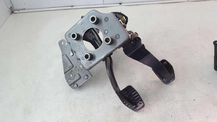 фото №6, Педалі комплект peugeot 307cc 2,0