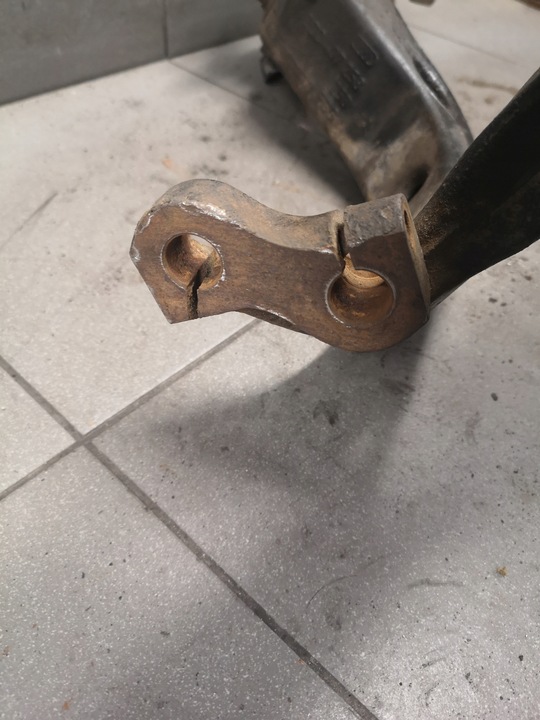 фото №7, Поворотна опора праві перед vw phaeton 3d0407258