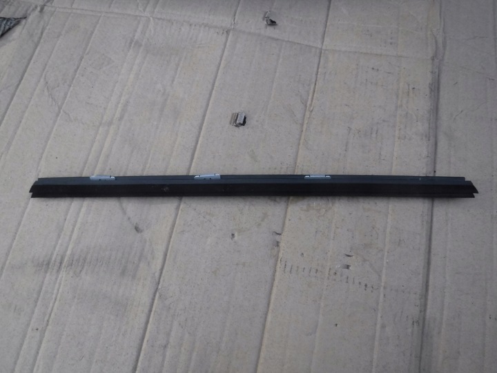 фото №1, Прокладка внутренняя дверь левый зад bmw x5 e70 7136977