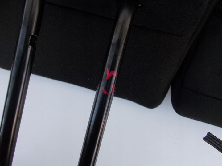 фото №5, Підголівник підголівники зад citroen c5 ii універсал 3szt