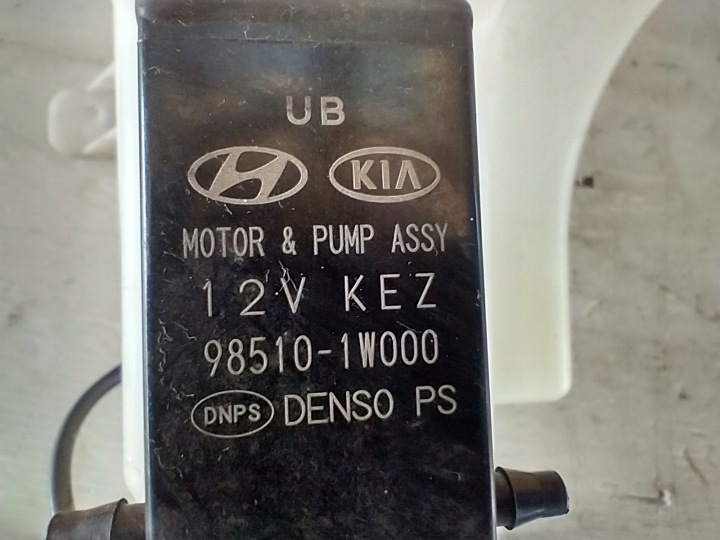 фото №9, Hyundai i40 11-18r 1.7 crdi бачок омывателя (бачок жидкости омывателя) помпа 98610-3z300