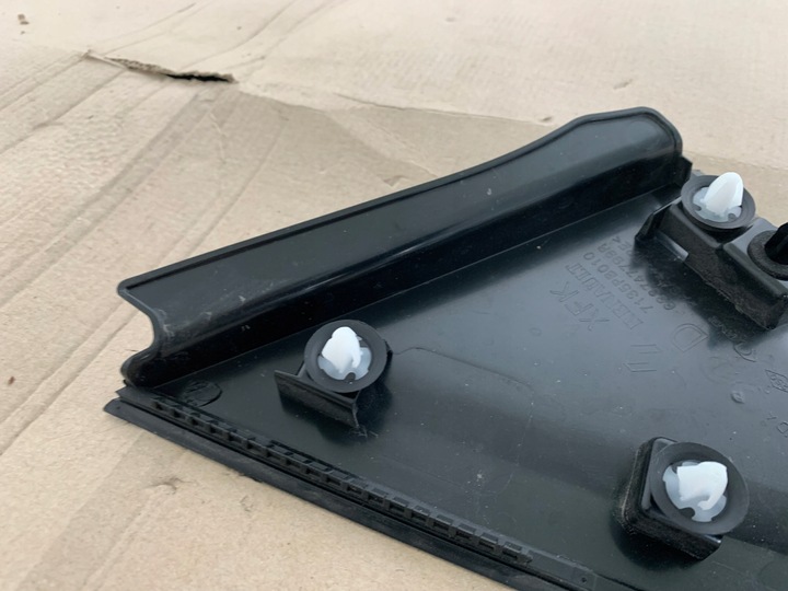 фото №8, Townstar renault kangoo iii 3 iv трикутник накладка крила праві перед