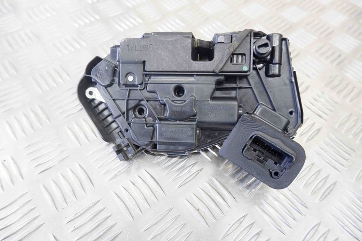 фото №7, Замок задніх лівих двері vw tiguan ad1 5na839015b 2.0l дизель 110kw