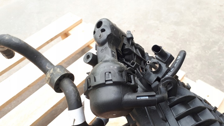 фото №13, A4 b9 8w коллектор всасывающий 2.0 tfsi 06l133201b a5 8w