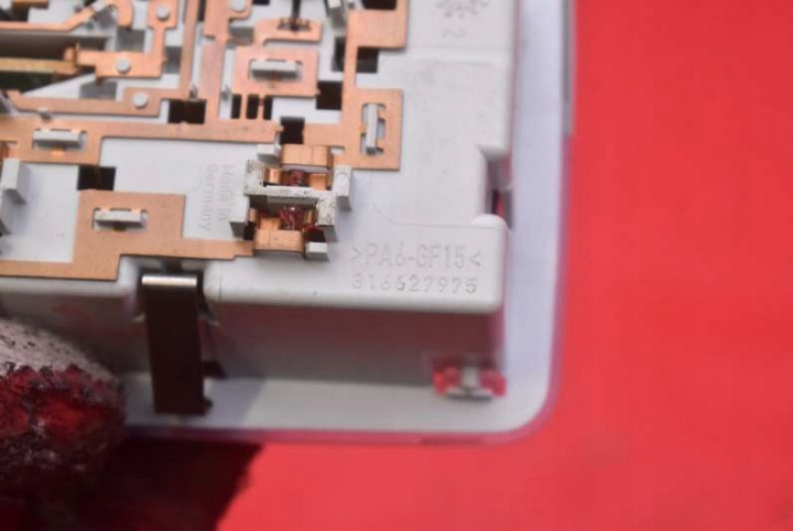 фото №8, Лампа освещение интерьера зад 22774326 opel insignia a 08-14