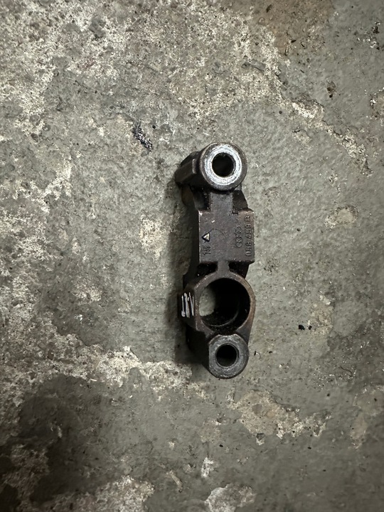 фото №1, Підніжка вал audi tt 8n 1.8t 180km 058459b