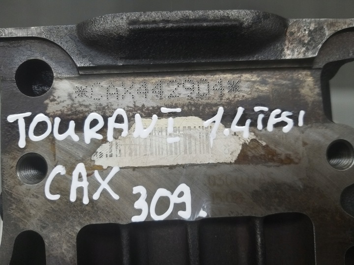 фото №16, Блок  двигуна 1.4 tsi cax vw touran golf vi passat altea 03c011as