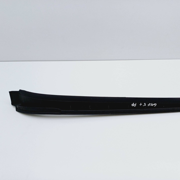 фото №7, Молдинг скла лобовий праве vw golf v plus 5m0854328b nr138