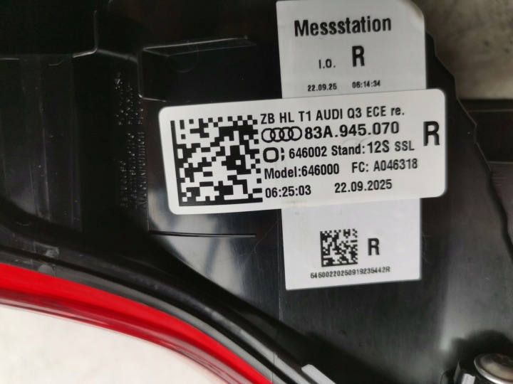 фото №7, Фара led праве зад audi q3 83a 83a945070 новий оригінальна запчастина