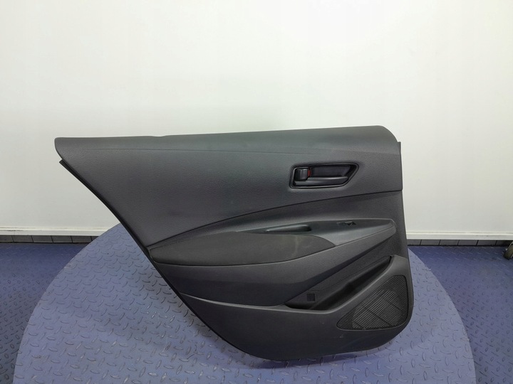 фото №1, Toyota corolla xii e21 оббивка боковина двері зад ліва лівий 67614-02700