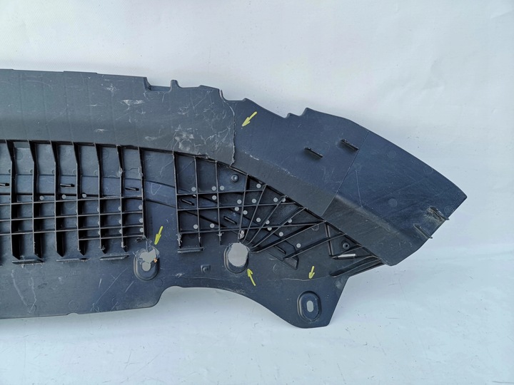 фото №9, Audi a6 c8 s-line защита плита pod бампер 4k0807611a