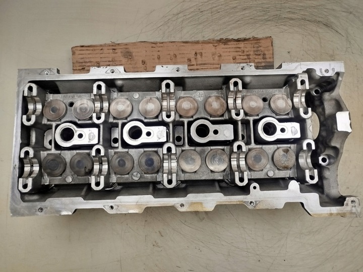 фото №10, Головка двигуна mercedes sprinter a6460101420 2.2 cdi 646985 4