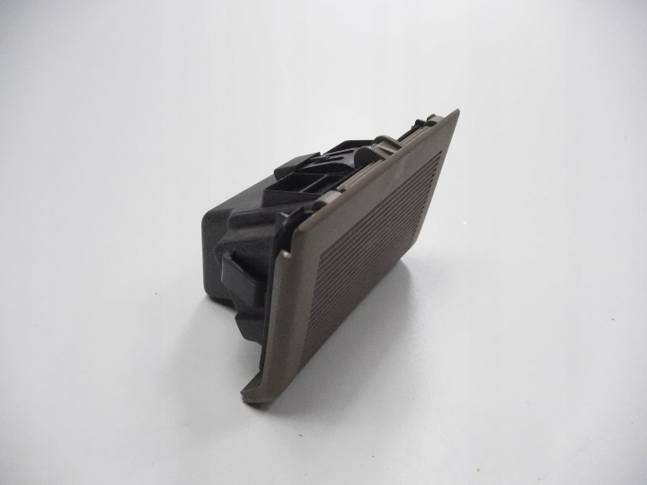 фото №9, Пепельница renault 21 oem номер 7700772697