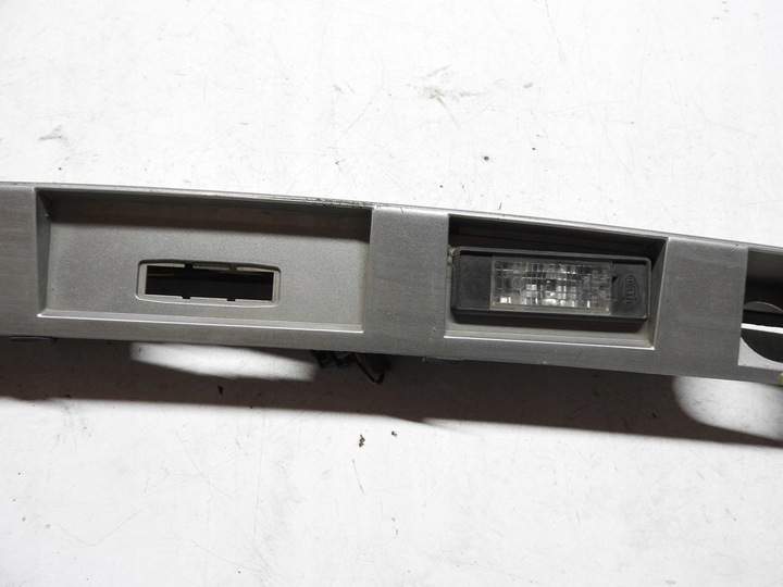 фото №14, Nissan micra k12 cc накладка кришки багажника зад