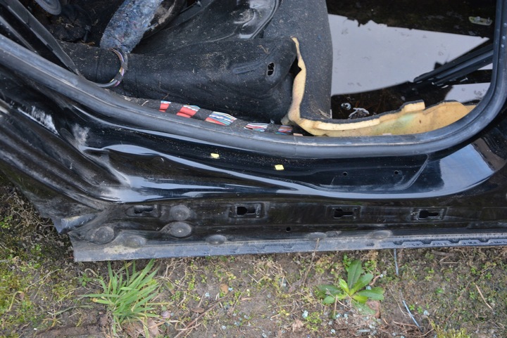 фото №6, Правые порог обшивка стойка bmw f30 f31