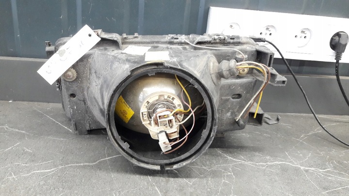 фото №7, 893941030 фара правые audi b3