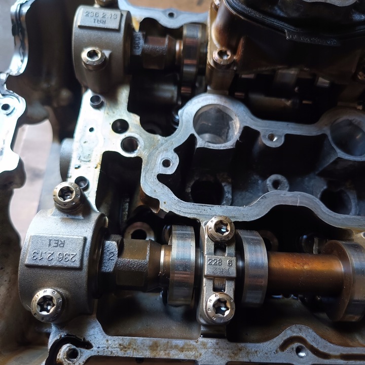 фото №15, Bmw x5m x6m головка цилиндров двигателя s63b44a s63 7586182 валы