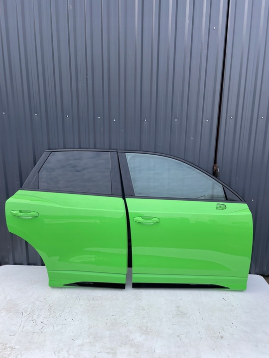 фото №1, Дверь правые передние перед audi q3 83a lz6a 22r оригинал