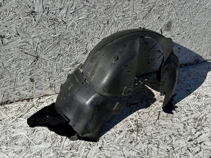 фото №1, Arteon 3g8 подкрылок правые передние перед 3g8805978c 3g8805912f