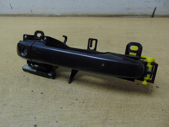 фото №1, Ручка наружная левая перед toyota avensis t27